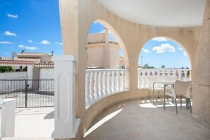 Outdoor dining - CH Villa Rubira Ciudad Quesada (Ciudad Quesada)