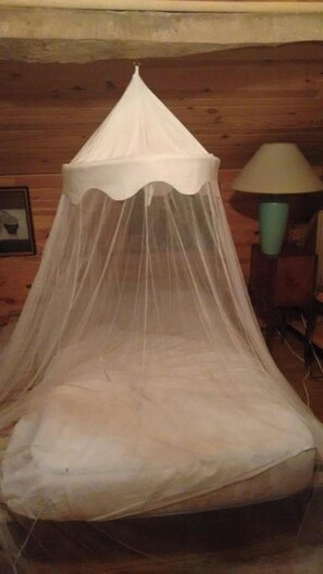 4 chambres, fer et planche à repasser, Wi-Fi