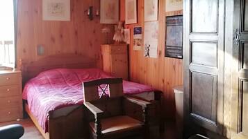 3 slaapkamers, een kluis op de kamer, een strijkplank/strijkijzer