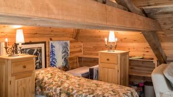 3 Schlafzimmer, Zimmersafe, Bügeleisen/Bügelbrett, Reisekinderbett