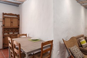 Dining - Central, close to the beach, unique and picturesque (Conil de la Frontera)