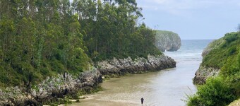 Chalet a Llanes, di fronte ai giullari di Pria