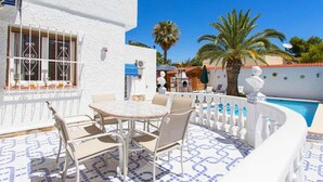 Outdoor dining - CH Villa Sola Ciudad Quesada (Ciudad Quesada)