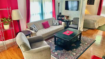 1 Schlafzimmer, Bügeleisen/Bügelbrett, WLAN, Bettwäsche