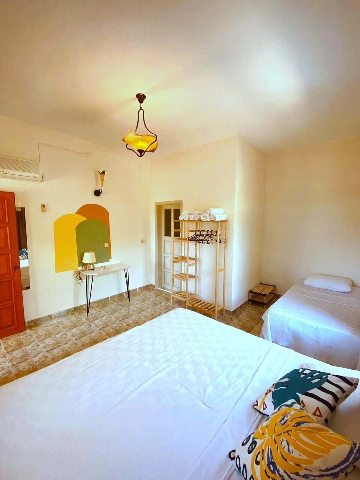 standard triple room | desk, blackout curtains, soundproofing, iron/ironing board