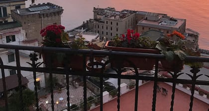 Alessandra's room with view