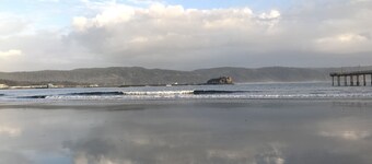 B Dock Walk-Cozy 3 bed/2 bath and close to beaches