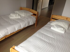 3 Schlafzimmer, Bügeleisen/Bügelbrett, kostenloses WLAN, Bettwäsche