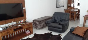 Smart TV, DVD player