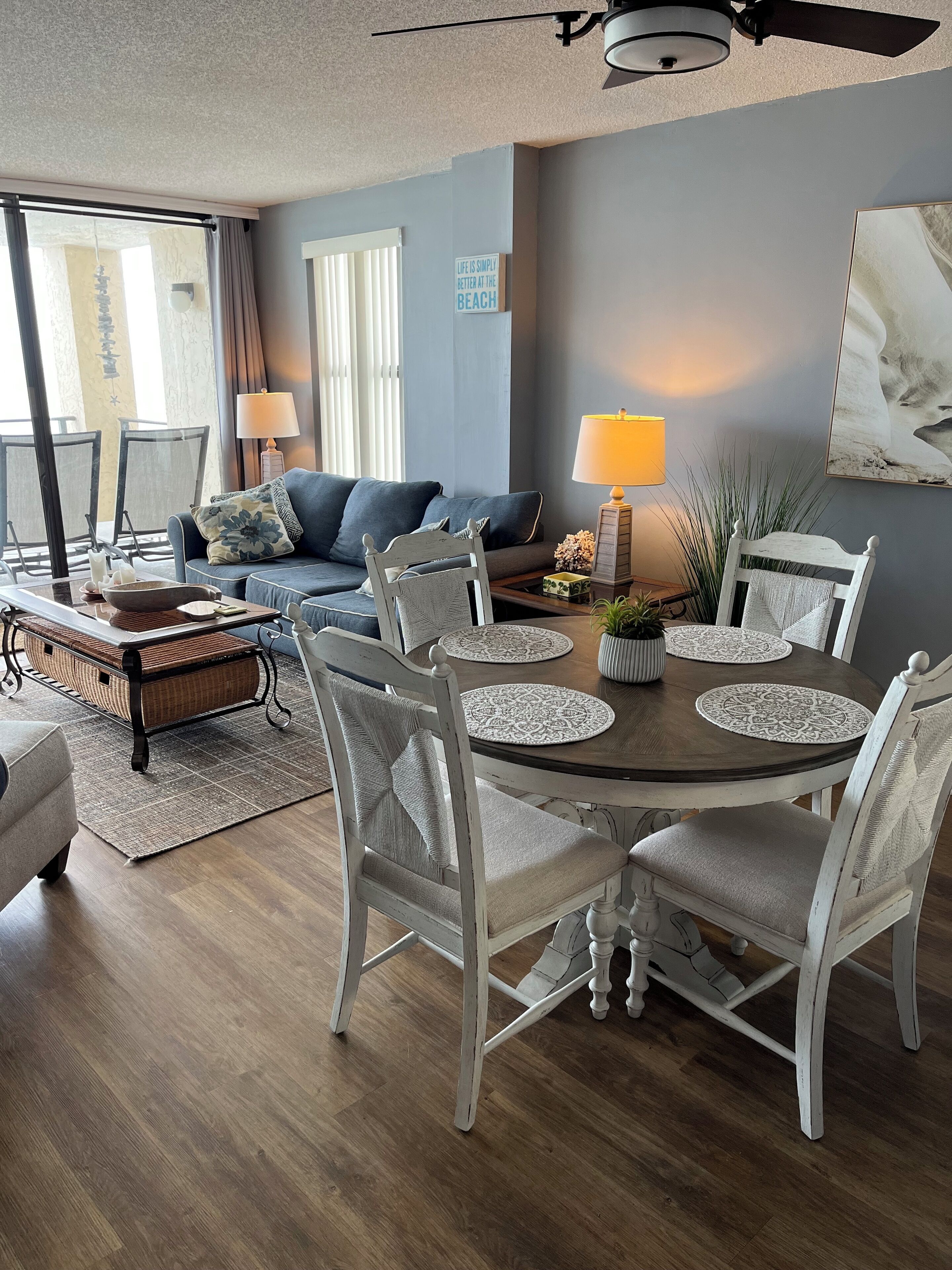 Gorgeous Oceanfront Condo - Garden City, SC