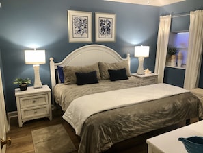 1 bedroom, iron/ironing board, WiFi, bed sheets - Gorgeous Oceanfront Condo (Murrells Inlet)