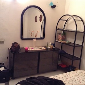 2 bedrooms, wheelchair access