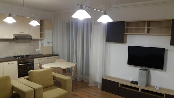Interior - the apartment is family-friendly, welcoming to spend a wonderful stay (Ploiești)