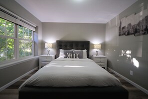 2 habitaciones, tabla de planchar con plancha, wifi y ropa de cama