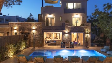 AuĂenpool, beheizter Pool