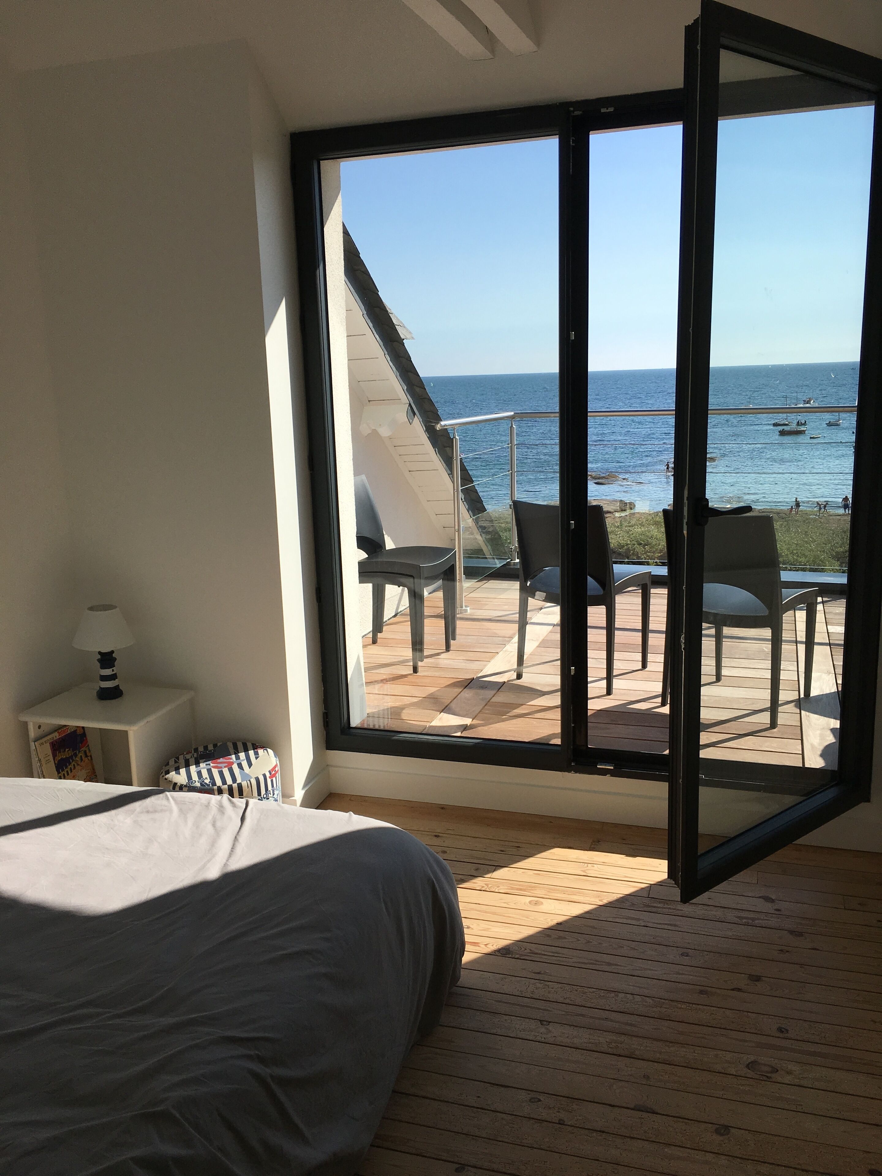 6 makuuhuonetta, silitysrauta/-lauta, vauvan matkasänky, ilmainen Wi-Fi