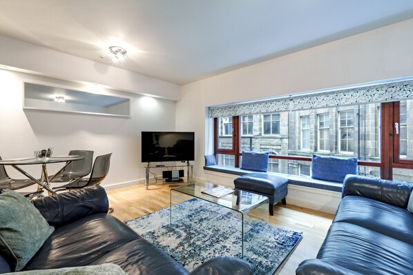 Fernseher, DVD-Player