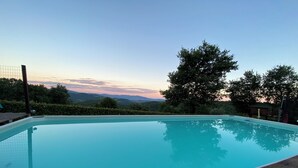Pool - Typical Tuscan Residence near the farm la Vialla (Ponina)