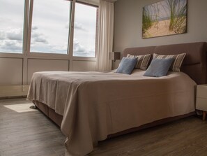 2 makuuhuonetta, silitysrauta/-lauta, Wi-Fi, vuodevaatteet