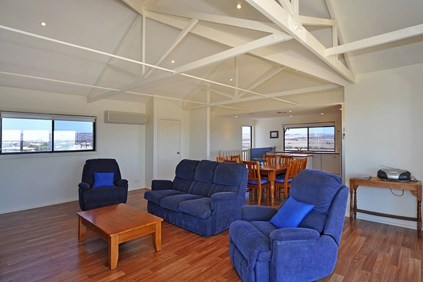 Summer Salt Middleton - Waterview — image 5