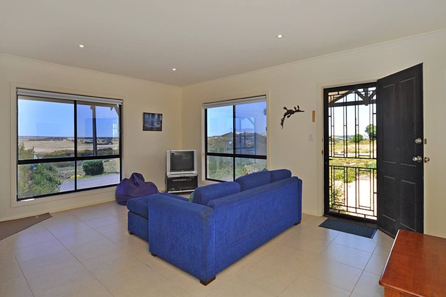 Summer Salt Middleton - Waterview — image 9