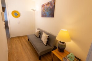 TV, offices - ⭐ Best Location - 2 Bed + 2 Bath Private Apartment + WIFI (Chapinero)