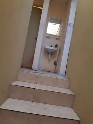 4 bedrooms