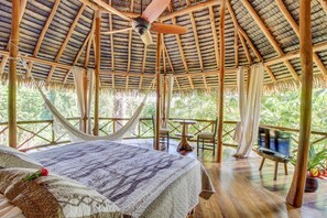 1 bedroom, internet, bed sheets - Romantic, treetop getaway w/ hammocks, jungle, & beach views (Cabo Matapalo)