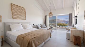 Comfort Suite, Multiple Beds, Marina View | In-room safe, desk, soundproofing, free WiFi