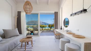 Comfort Suite, Multiple Beds, Marina View | In-room safe, desk, soundproofing, free WiFi