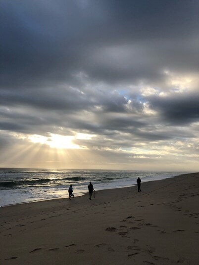 Melbourne Beach getaway, Surfing, Birdwatching, nature. fishing.