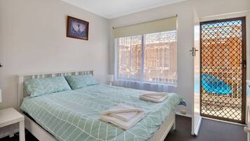 2 bedrooms, free WiFi, bed sheets