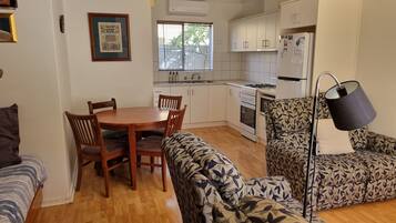 TV, DVD player, books, video library