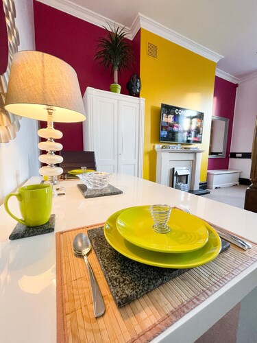 Studio privé calme, Goole Center, idéal pour le commerce de loisirs 