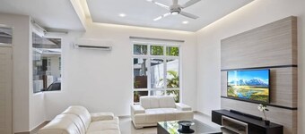 Penang Batu Ferringhi @ Angels Roomz