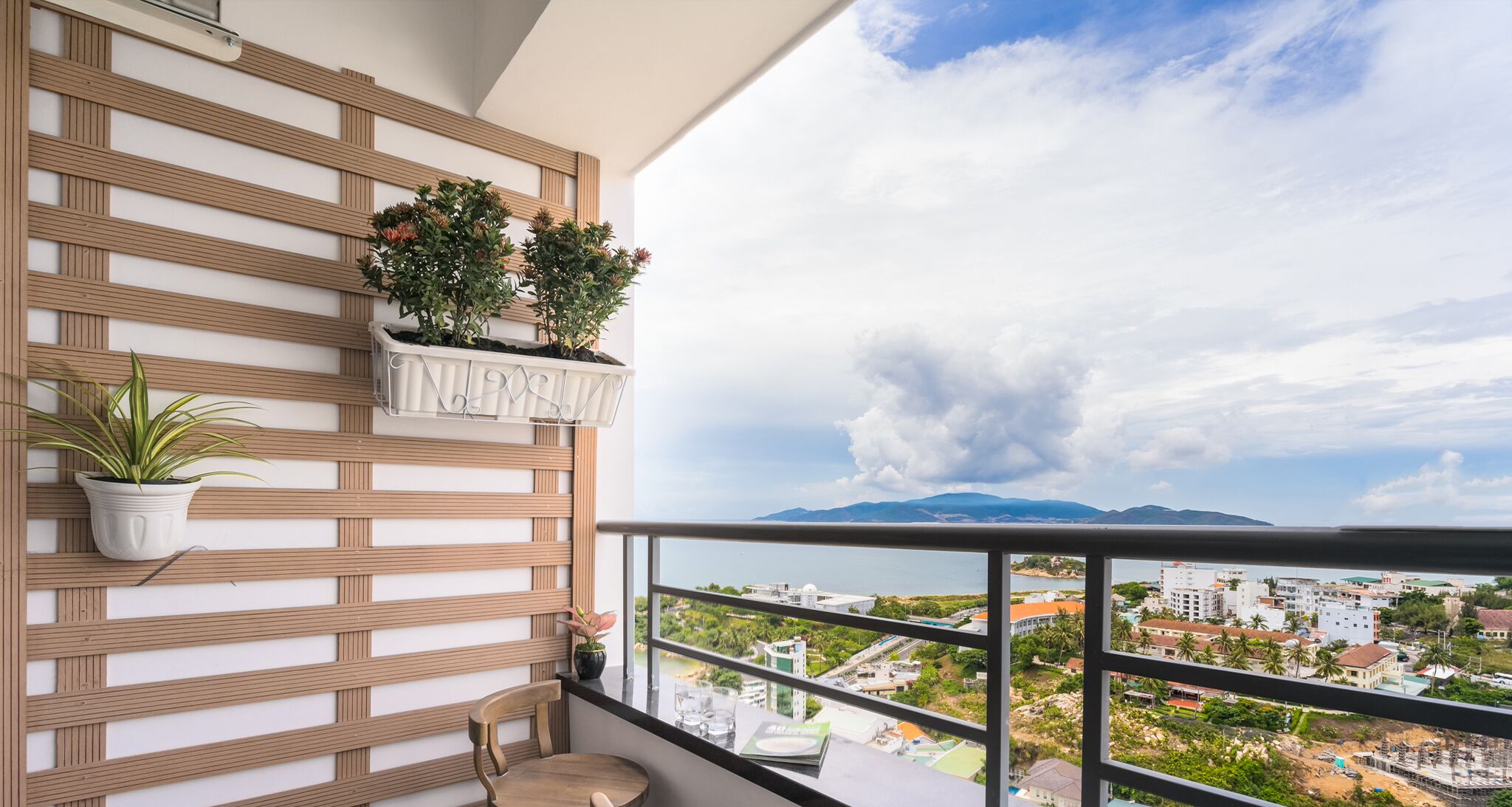 Premier Apartment, 2 Bedrooms, Sea View, Beachfront | Balcony