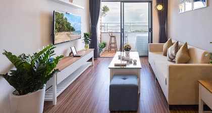 TroBee Host - Oceanus Nha Trang
