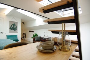1 chambre, chambres insonorisées, fer et planche à repasser