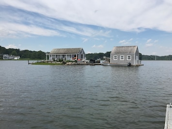 Image of Historic oyster shack.