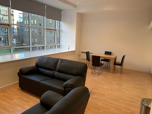 Living area - Merchant city luxury FREE PARKING (Glasgow)