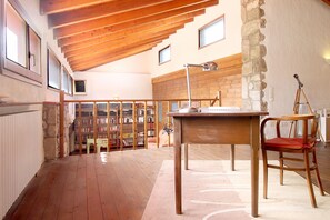 Interior - Can MiA, charming house, in La Vall d'en Bas (Sant Esteve d'en Bas)