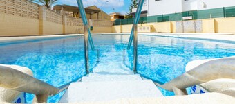 BEGONIA - Apartment with sea views in Daimuz. Free WiFi