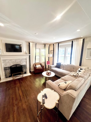 Smart TV, fireplace, Netflix, toys