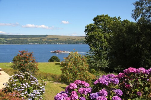 Rowan Cottage, situé à la campagne près de Dunoon, accueille les animaux de compagnie pour 6 personnes, Visit Scotland 4 star