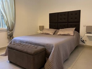 2 bedrooms, in-room safe, desk, iron/ironing board - Your home with swimming pool 10 minutes from Saint Florent! (Oletta)