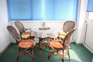 Dining - Apartment Roko near the beach (Krk)