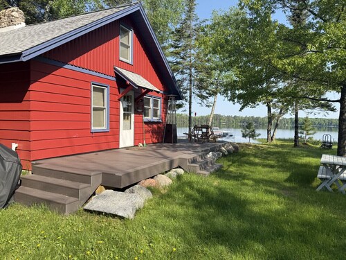 Winterberry Cottage on Whitefish Lake, Three Lakes WI
