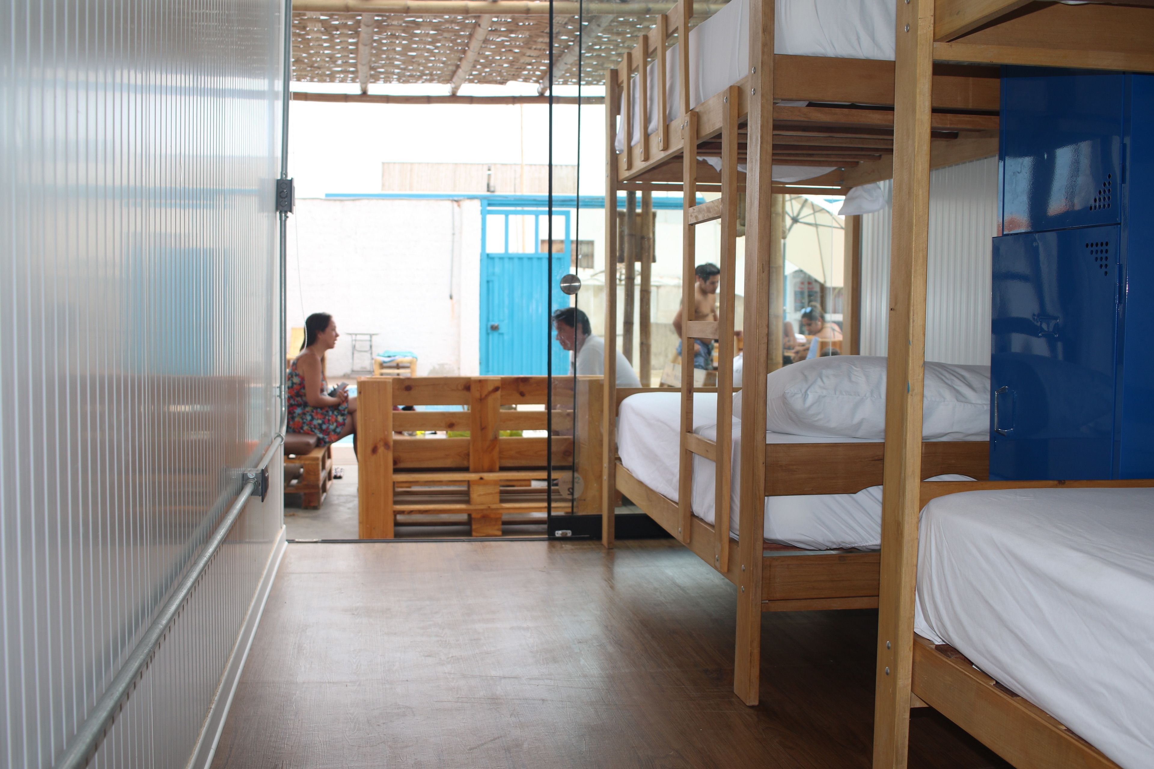 Laptop workspace, blackout curtains, free WiFi, bed sheets