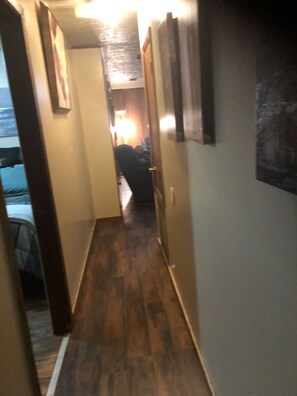 4 bedrooms, in-room safe, iron/ironing board, free WiFi