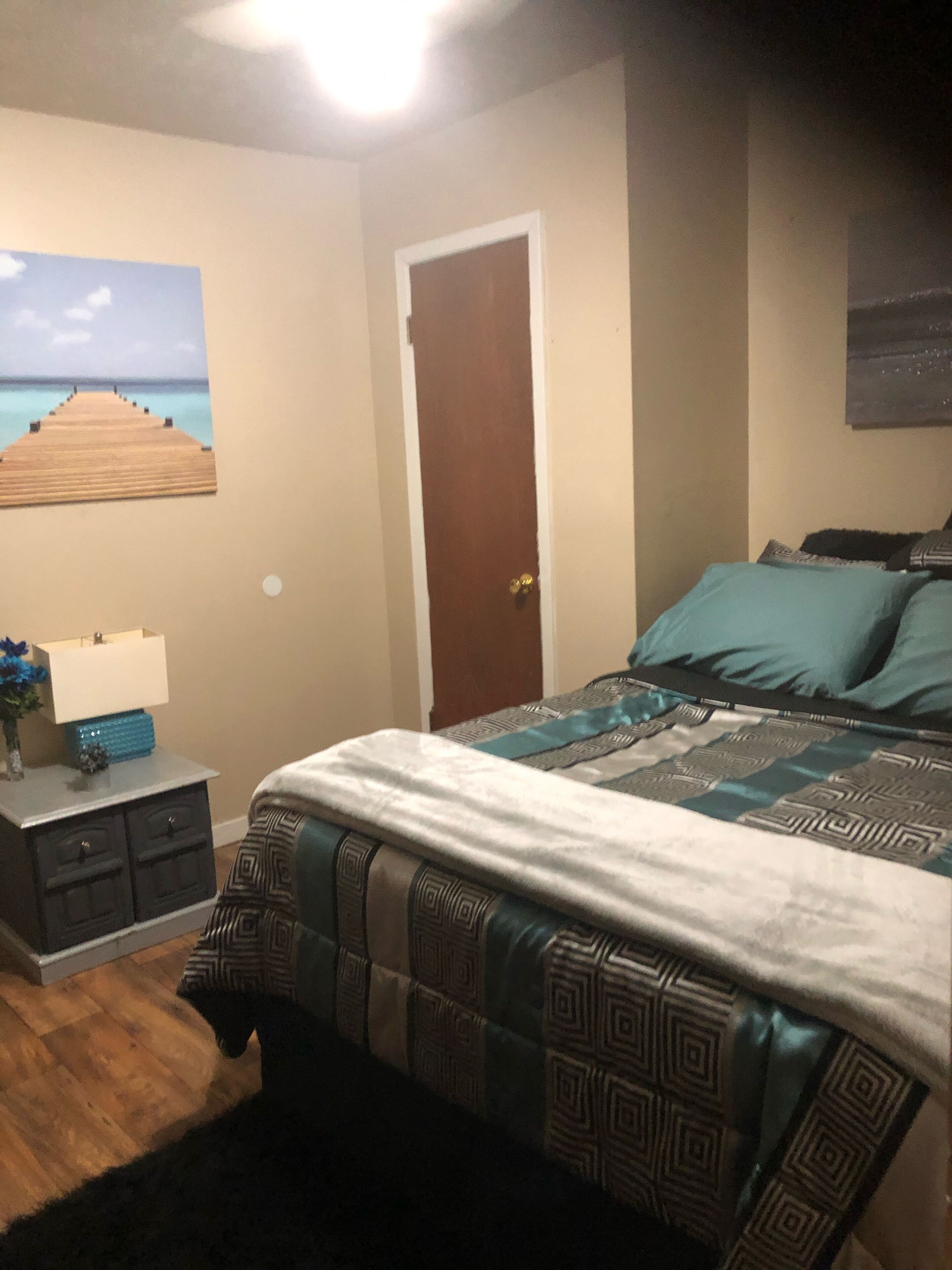 4 bedrooms, in-room safe, iron/ironing board, free WiFi